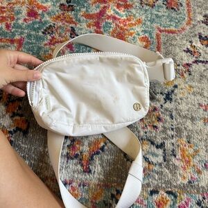 White lulu belt bag